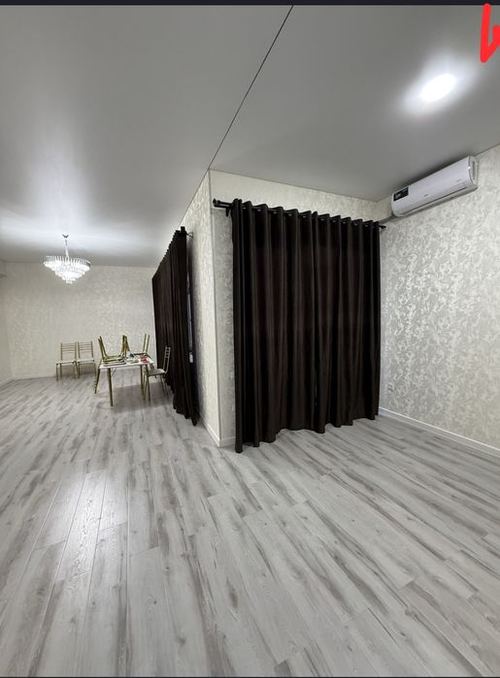 5-комнатный дом, 400 м²