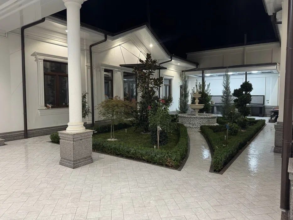 5-комнатный дом, 500 м², Ташкент, Сергелийский район, на продажу