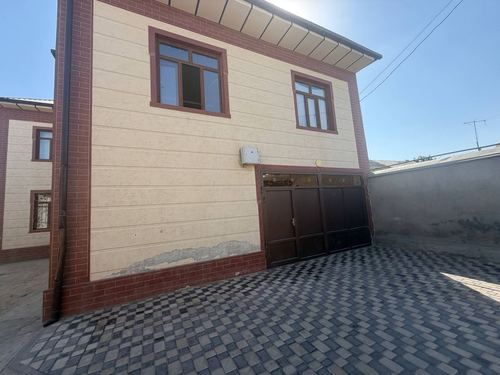 5-комнатный коттедж, 215 м²