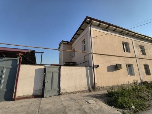 5-комнатный коттедж, 400 м²