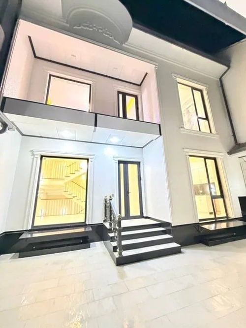 6-комнатный коттедж, 234 м²