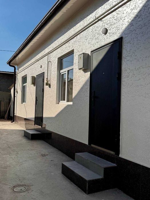 2-комнатный коттедж, 32 м², Ташкент, Сергелийский район, на продажу