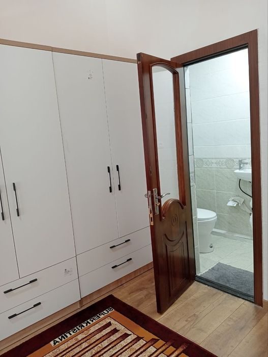 6-xonali kvartira, 200 m², Toshkent, Sergeli tumani, ijaraga