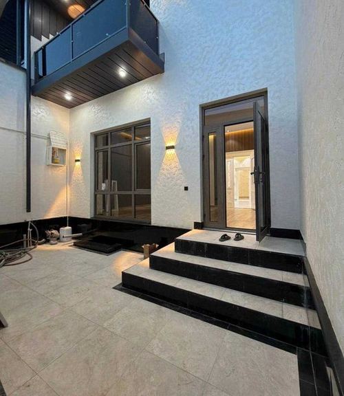 5-комнатный коттедж, 250 м²