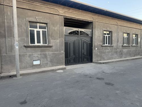 6-комнатный дом, 600 м²
