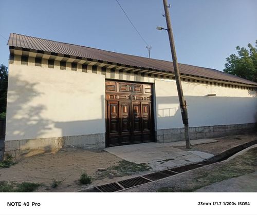 6-комнатный дом, 740 м²