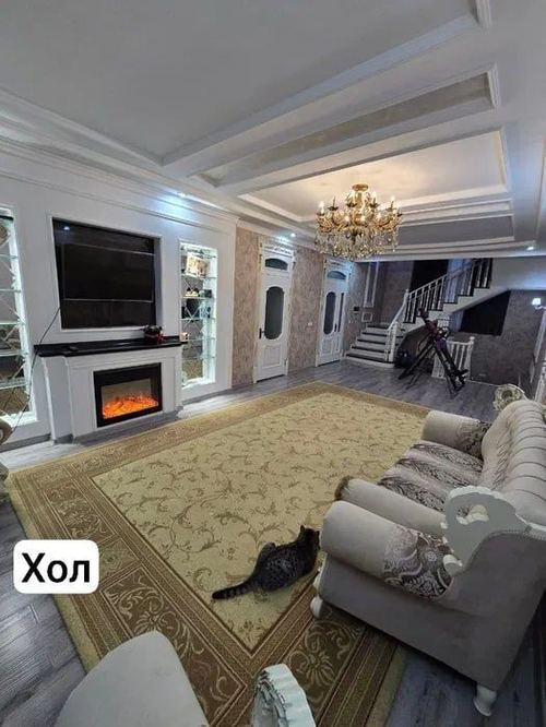 7-комнатный дом, 700 м²