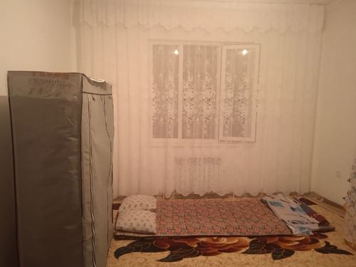 1-xonali kvartira, 90 m²