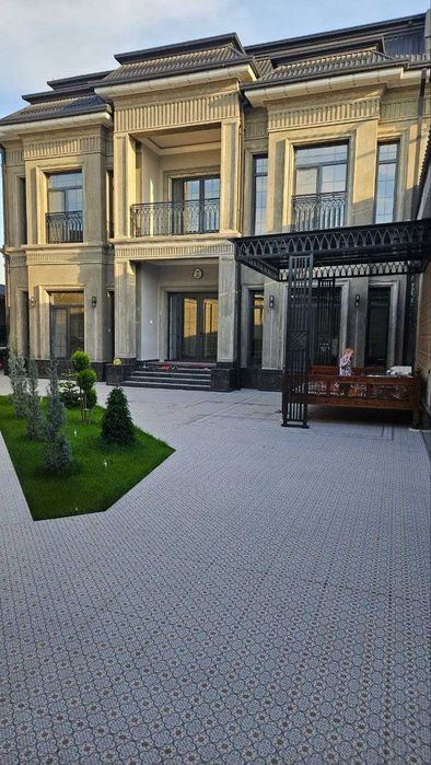 6-комнатный дом, 450 м²
