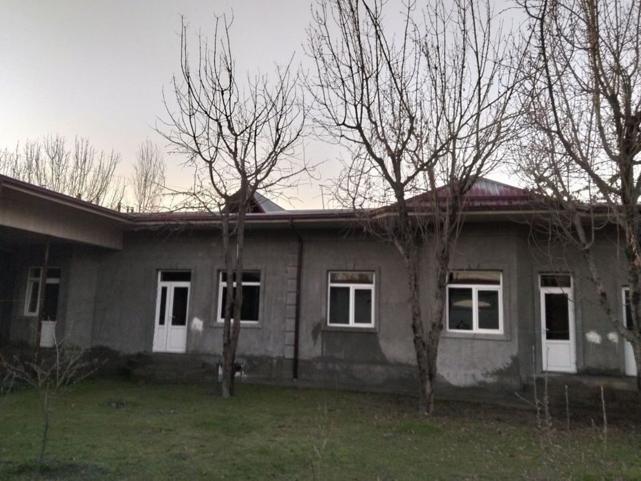 4-комнатный дом, 1 м², Ташкент, Сергелийский район, на продажу