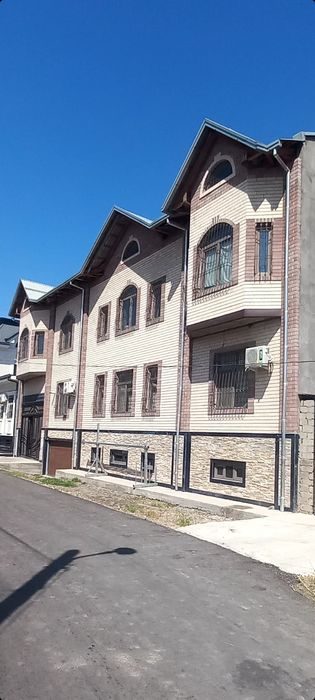 10-комнатный дом, 900 м², Ташкент, Сергелийский район, на продажу