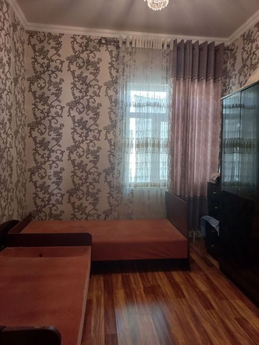 3-комнатный коттедж, 300 м², Ташкент, Сергелийский район, на продажу