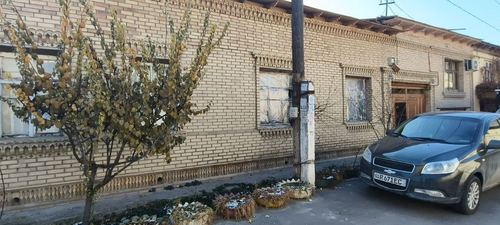 7-комнатная часть дома, 500 м²