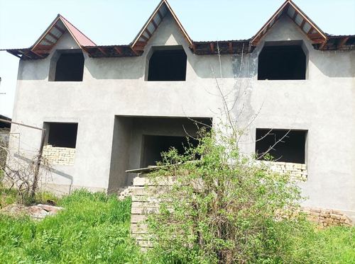 9-комнатный дом, 5200 м²