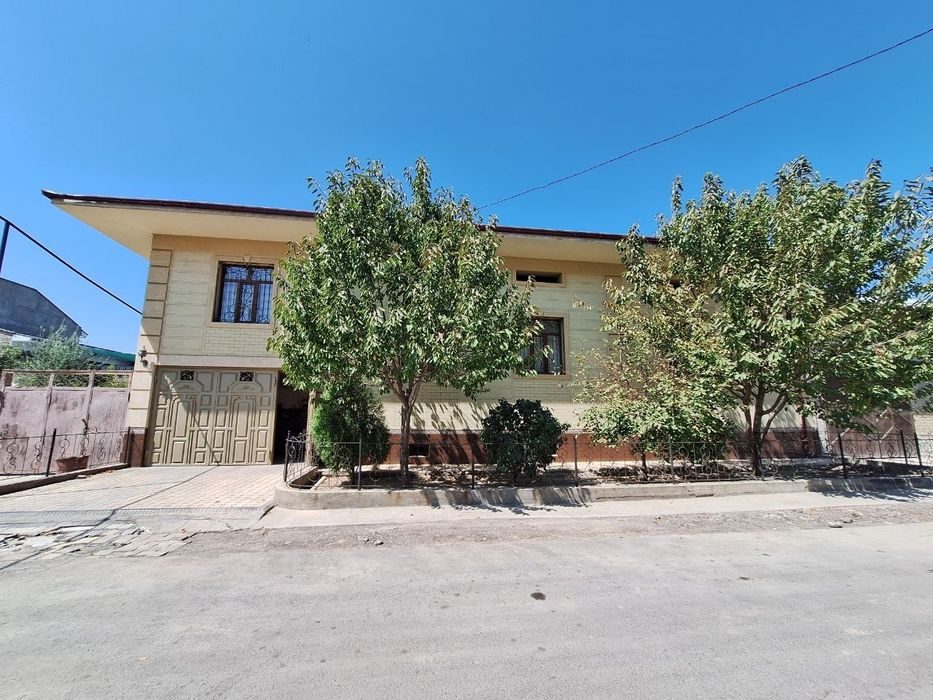 8-комнатный дом, 400 м², Ташкент, Сергелийский район, на продажу