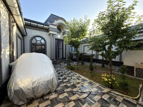 4-комнатный дом, 250 м²