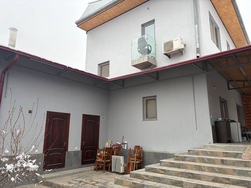 6-комнатный дом, 601 м²