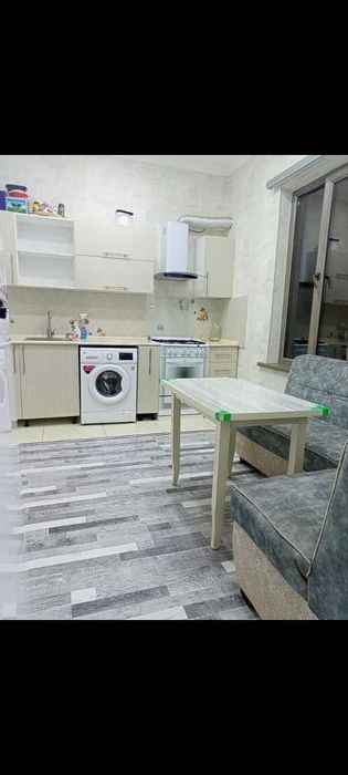 5-room house, 300 m²