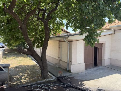 7-комнатный дом, 290 м²