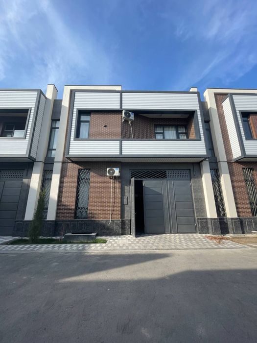 6-комнатный дом, 350 м², Ташкент, Сергелийский район, на продажу