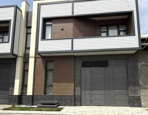 7-комнатный коттедж, 470 м²