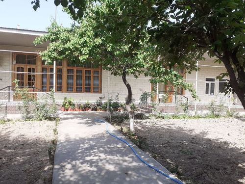 5-комнатный дом, 600 м²