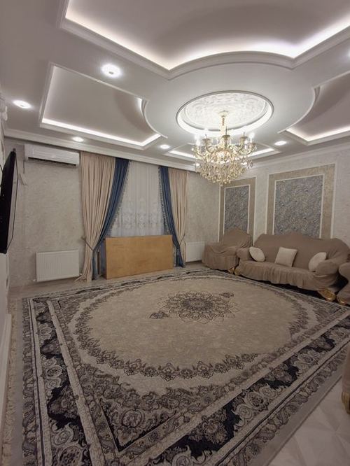 5-комнатный дом, 200 м²