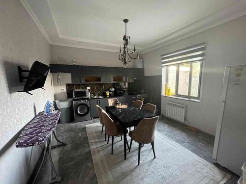 4-комнатный дом, 400 м²