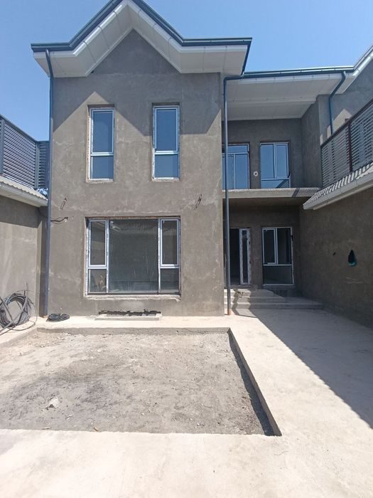5-комнатный дом, 200 м², Ташкент, Сергелийский район, на продажу