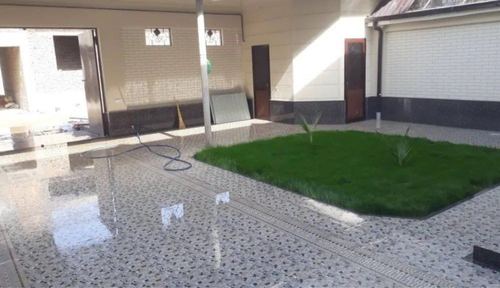 6-room house, 3000 m²