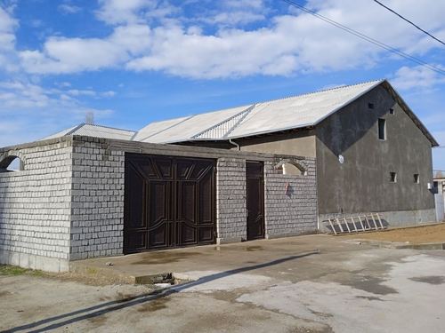 7-xonali uy, 500 m²