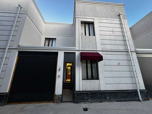 6-xonali uy, 302 m²