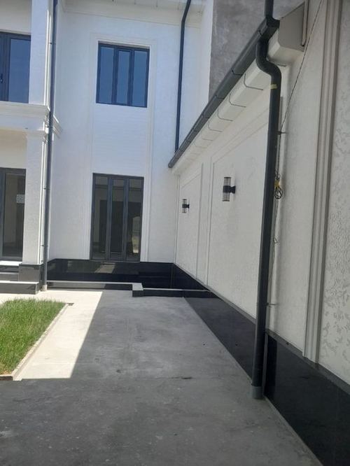 6-xonali uy, 300 m²
