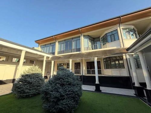 11-xonali uy, 425.86 m²