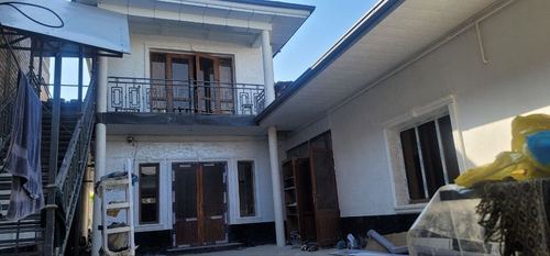 3-room house, 450 m²