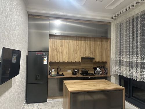 6-xonali uy, 220 m²