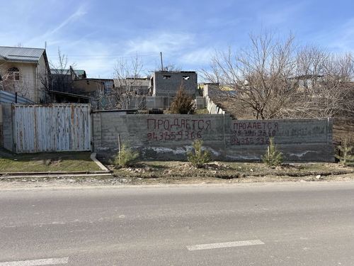 Продается  участок в чимён вдоль дороги 8 сот.