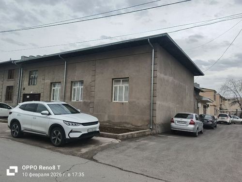 6-xonali uy, 240 m²