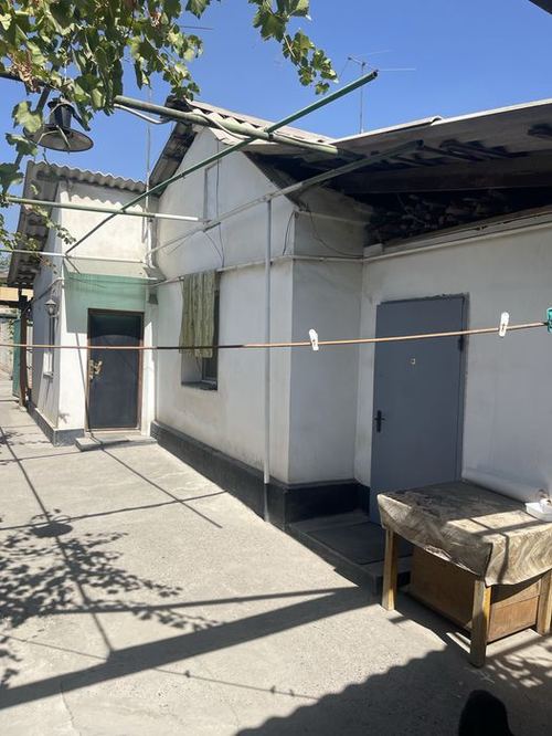 6-xonali uy, 80 m²