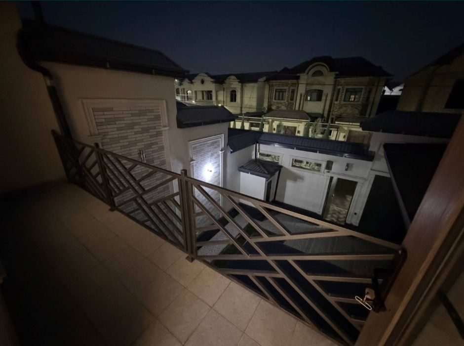 5-room house, 2500 m², Tashkent, Sergeli District, for rent