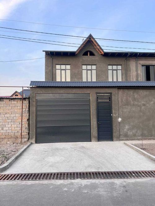 5-xonali uy, 200 m²