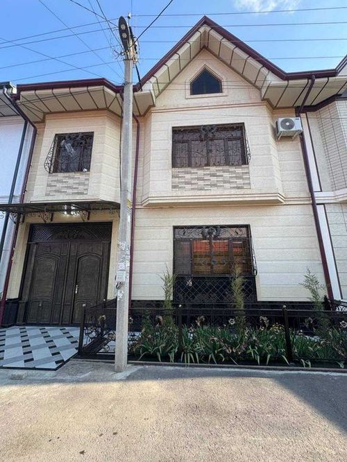 5-xonali uy, 200 m²
