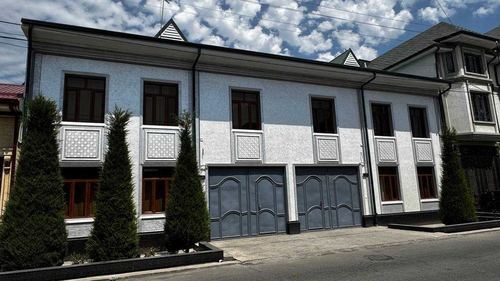 5-xonali uy, 200 m²