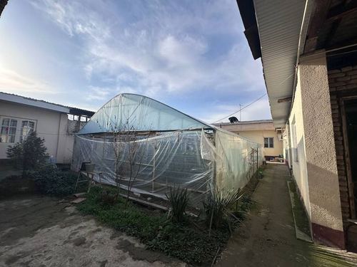 8-room house, 610 m²
