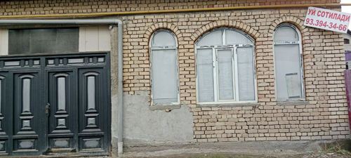 Yer 2.5 sotiladi mahallada