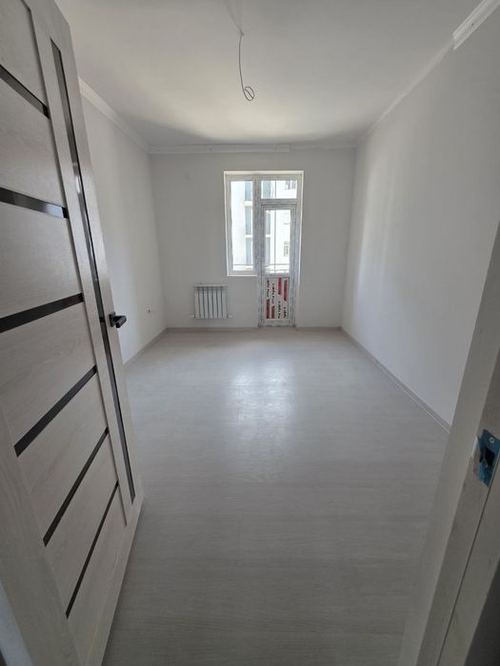 3-xonali kvartira, 79 m²