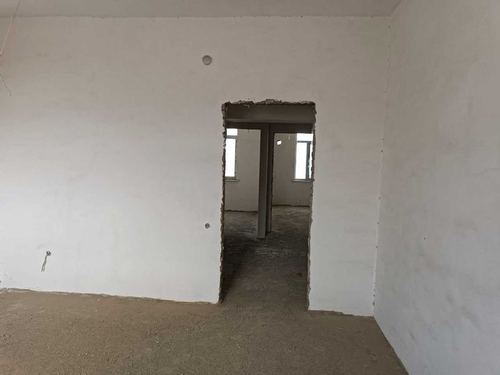 7-xonali kvartira, 86 m²