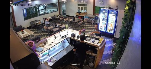 Кафе ва супермаркет сотилади+5-сотих трасса бўйи