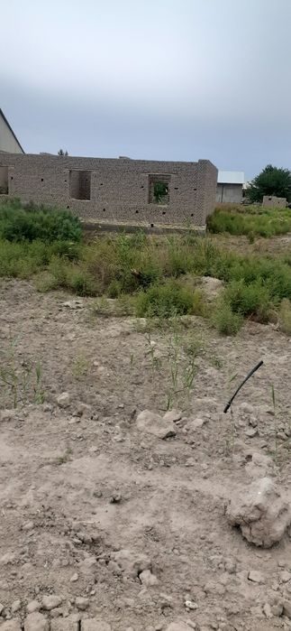 6-xonali uy, 250 m², Беруни, sotuvga