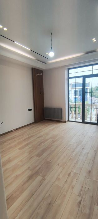 3-xonali kvartira, 100 m²